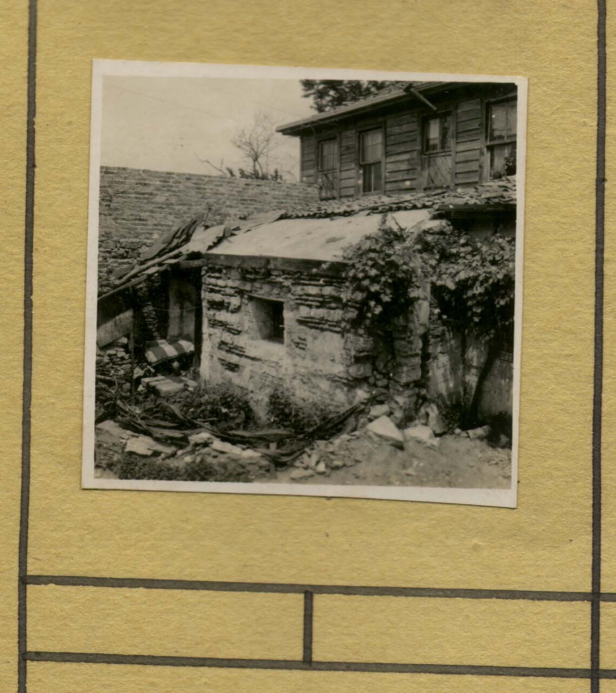 HARAP ÇEŞME HARABESİ — Arşiv görseli