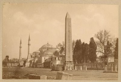 Sultanahmed ve dilili taş (at meydanı) 1