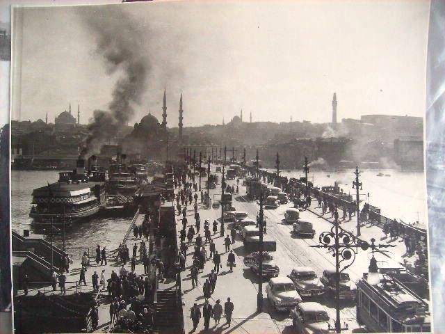 GALATA KÖPRÜSÜ — Arşiv görseli