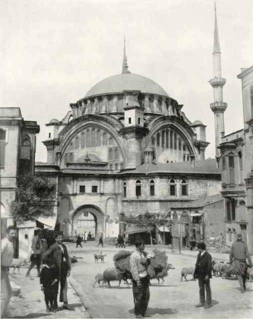 Nur-i Osmaniye Camii
