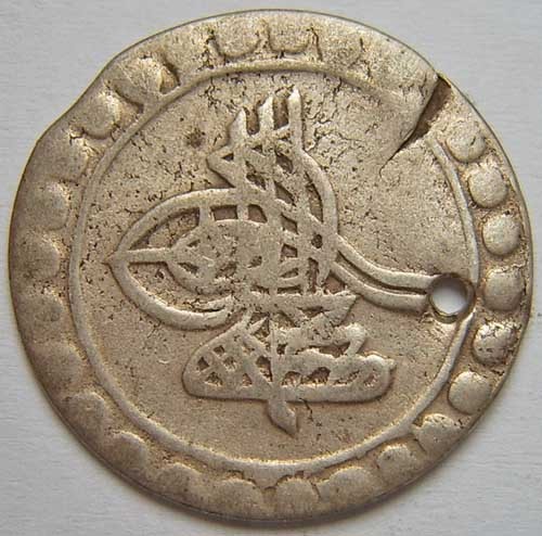 PARA VE MADALYALAR — Arşiv görseli