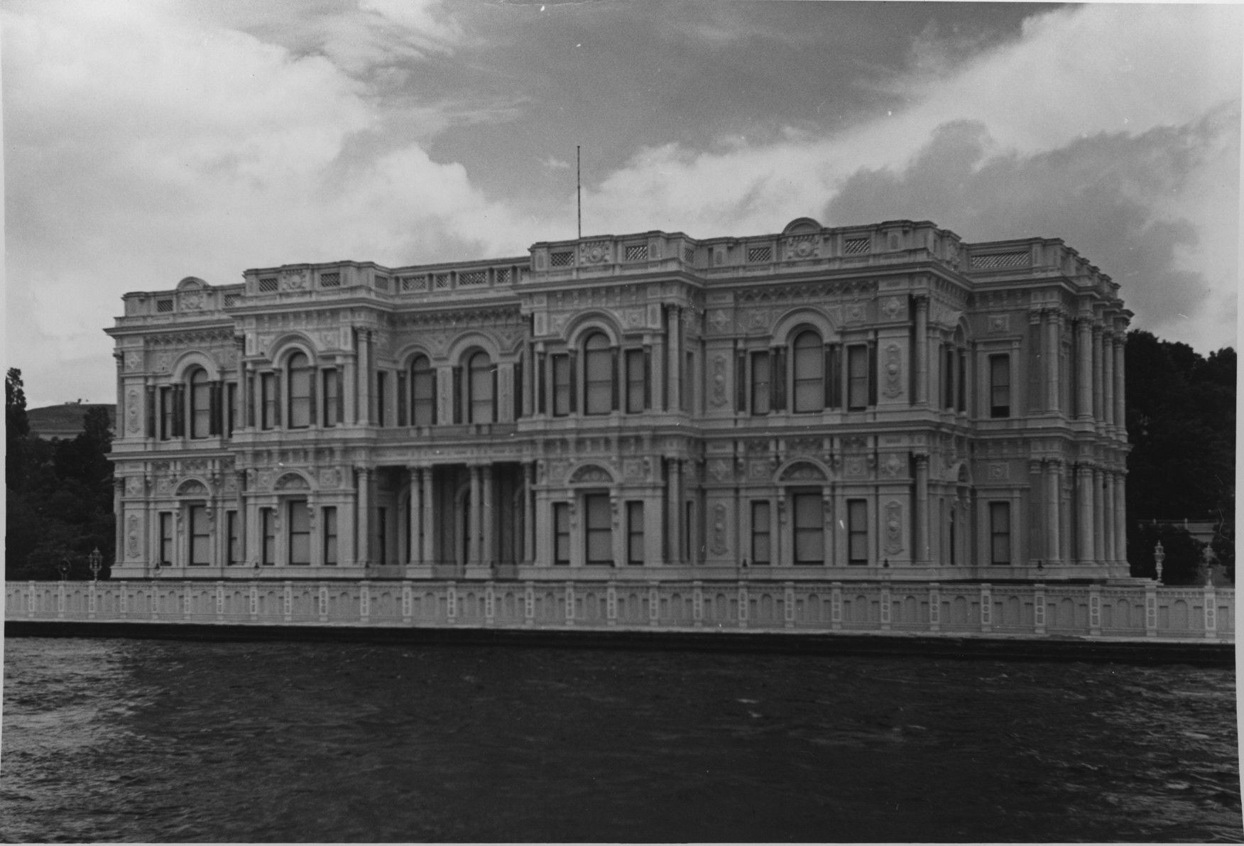 BEYLERBEYİ SARAYI 1936