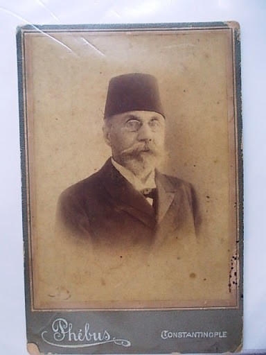 SİMALAR — Portre / kişi görseli