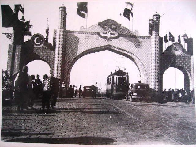 GALATA KÖPRÜSÜ — Arşiv görseli
