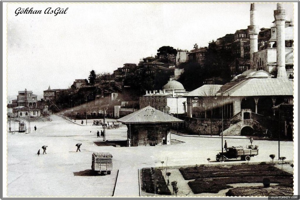 Gokhan AsGul Uskudar Meydani