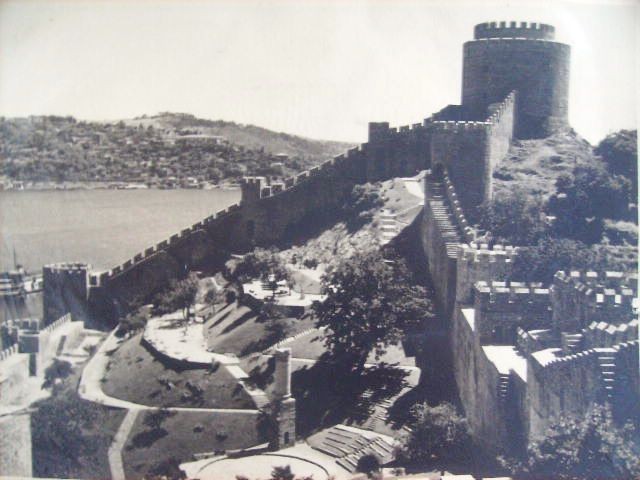 RUMELİ VE ANADOLU HİSARI — Arşiv görseli