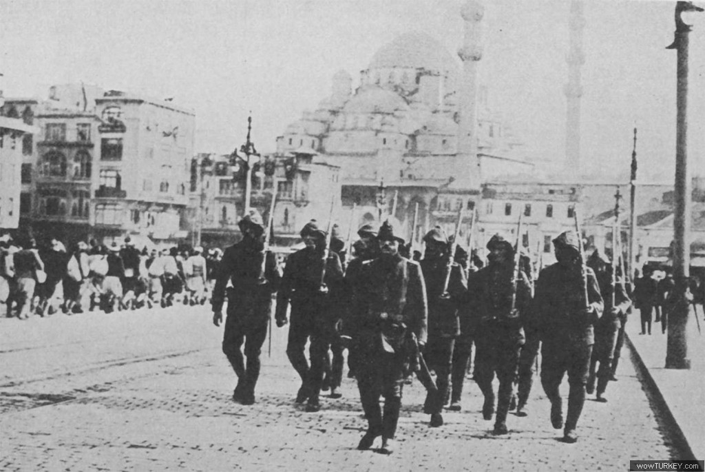 Galata Koprusu 1Dunya Savasi