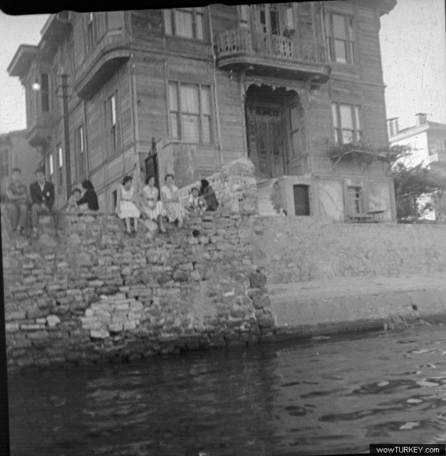 Tarlan Bara Bakikoy sahil 1956