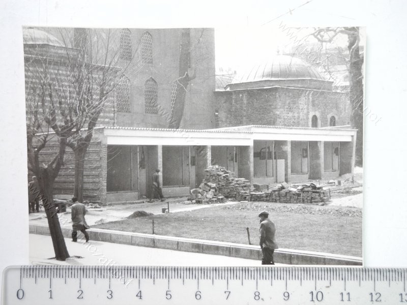 hatice turhan sultan türbasi