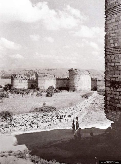 tekfur sarayından