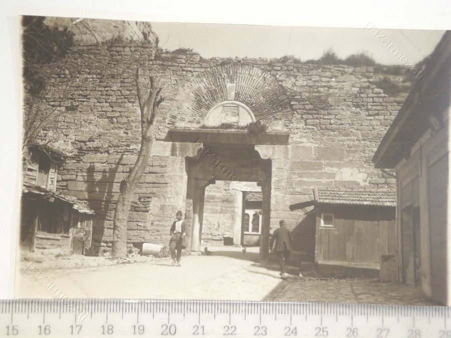 SURLAR — Arşiv görseli