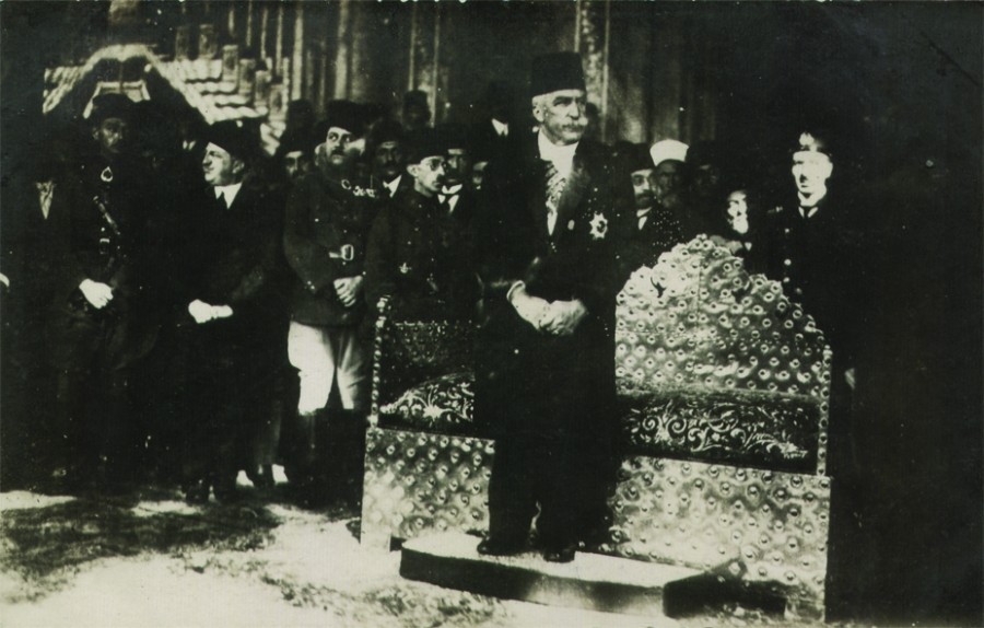 HANEDANLAR — Portre / kişi görseli