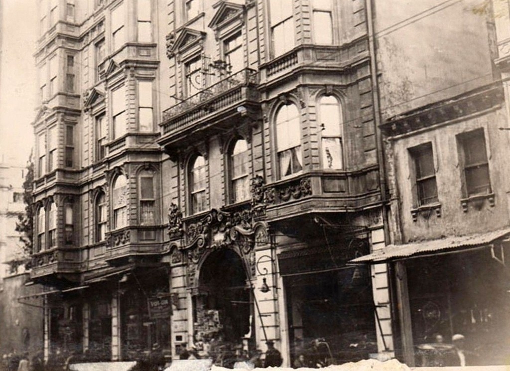 RUMELİ HAN