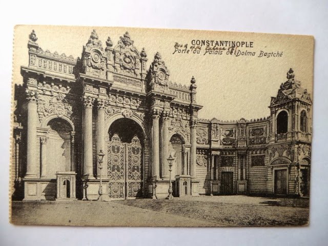 DOLMABAHÇE ve ÇIRAĞAN — Arşiv görseli
