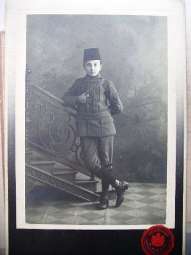 SİMALAR — Portre / kişi görseli