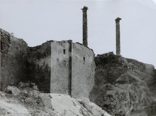 Urfa castle, below which Father Abraham’s Lake is to be found (Source: Christine Gardon collection)