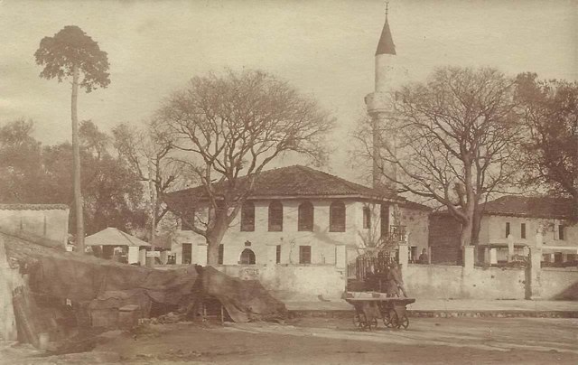 Dıraç, Arnavutluk