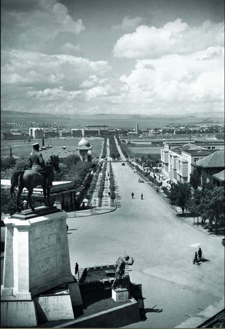 Ankara Cumhuriyet Bulvarı/ 1937