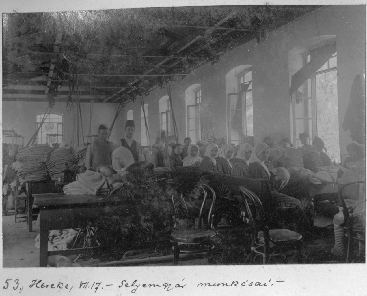 Hereke Halı Fabrikası'nda Kadın İşçiler / 1914