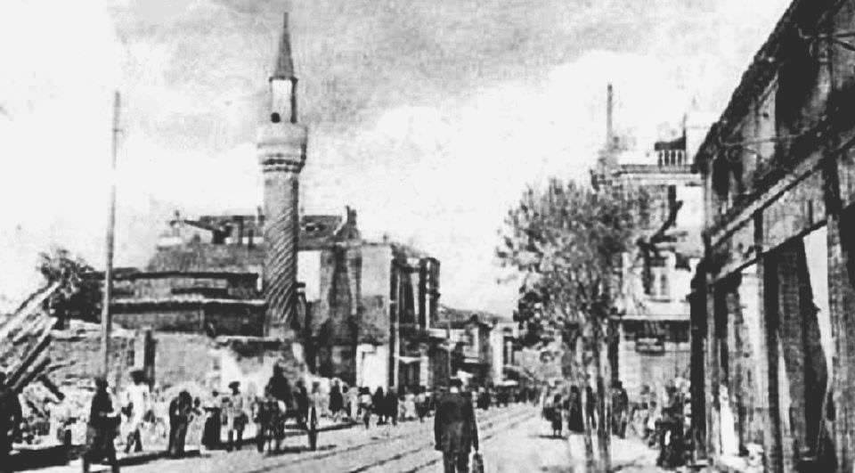 Selanik Burmalı Cami