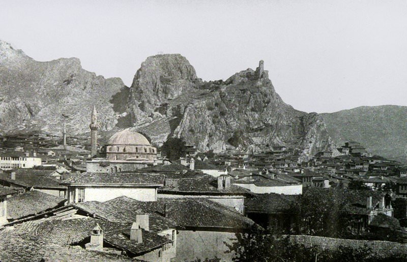 A scene from Tokat/Eudocia (Source: Vahan Inglisian, Der diener Gottes. Mechitar von Sebaste, Wien, 1929)