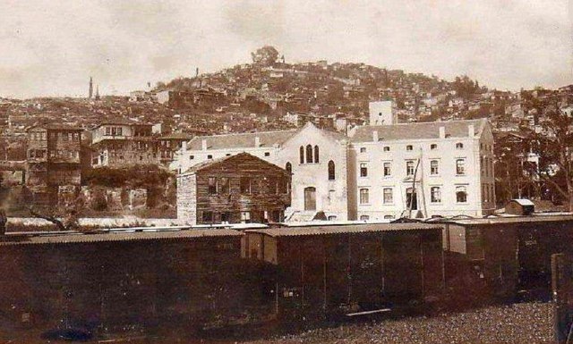 İzmit Necatibey İlkokulu / 1910′lar