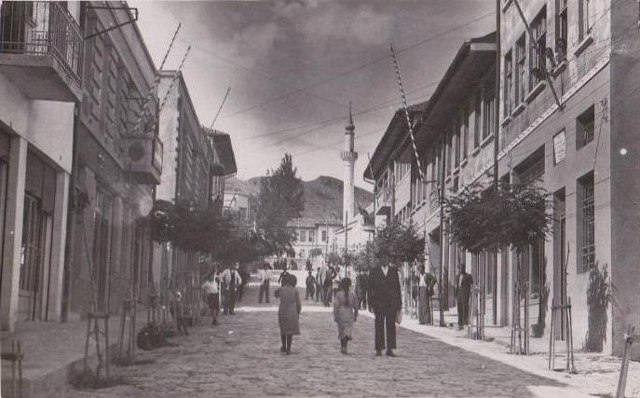 Çankırı İstasyon Caddesi.