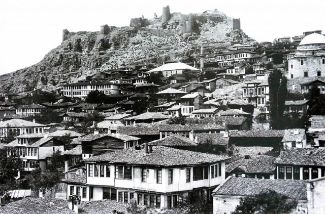 Kastamonu Kalesi ve Evleri