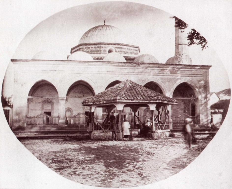 Üsküp Gazi İsa Bey Camii