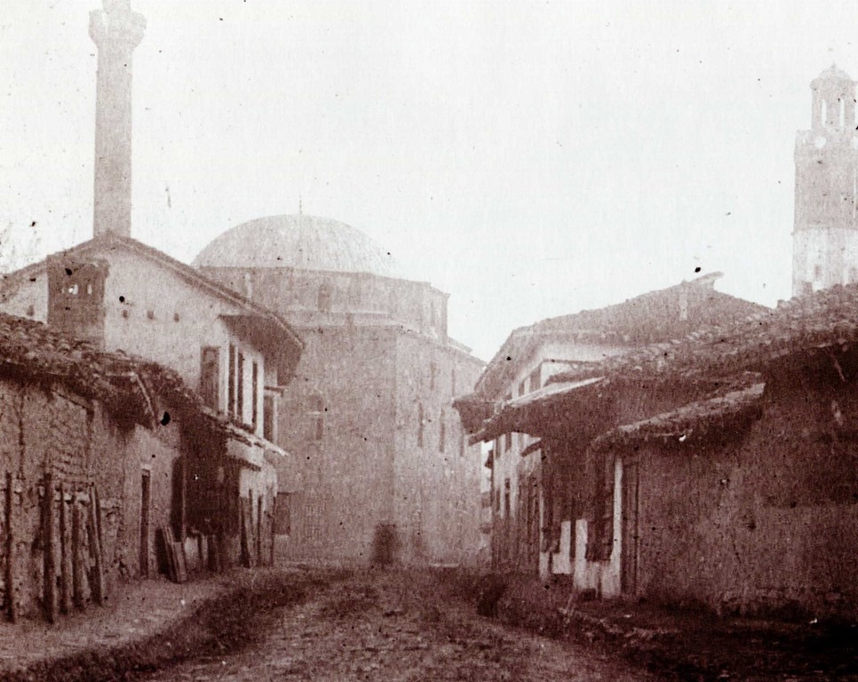 Priştine Fatih Camii