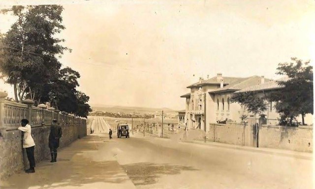 İlk Meclis'in Yanında Bulunan Sayıştay Binası, Ulus - Ankara / 1926