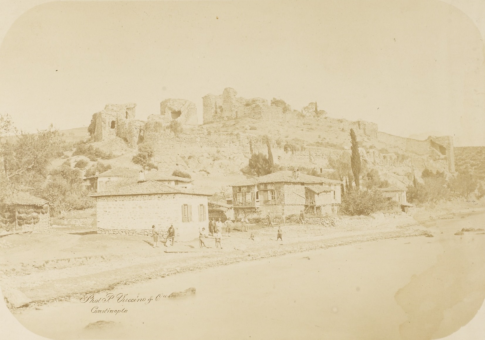 Eskihisar Kalesi, Gebze / Paul Vuccino & Cie Fotoğrafı