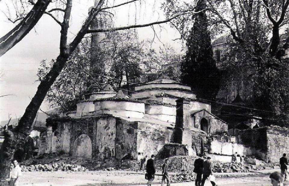 Kapalıçarşı yangını sonrası Ulu Cami çevresi, Bursa / 1958