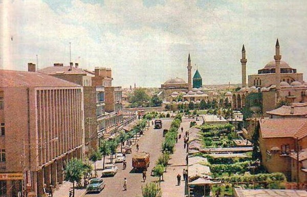 Konya Mevlana Caddesi