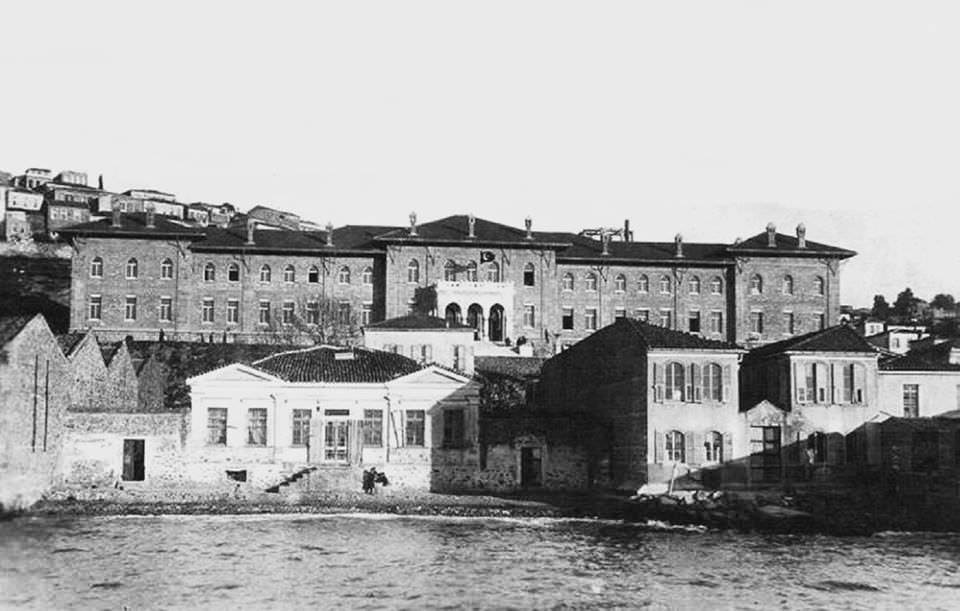 İzmir Kız Lisesi / 1922