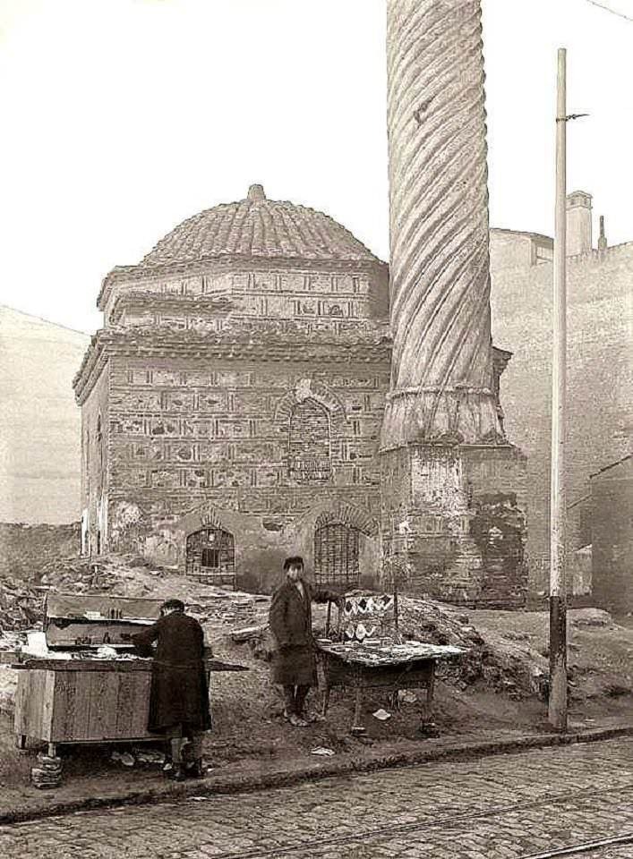 Selanik Burmalı Camii