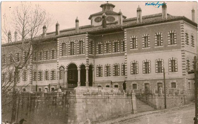 Kütahya Old Government Cons