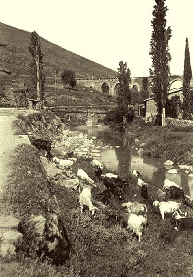 İzmir Vezir Köprüsü