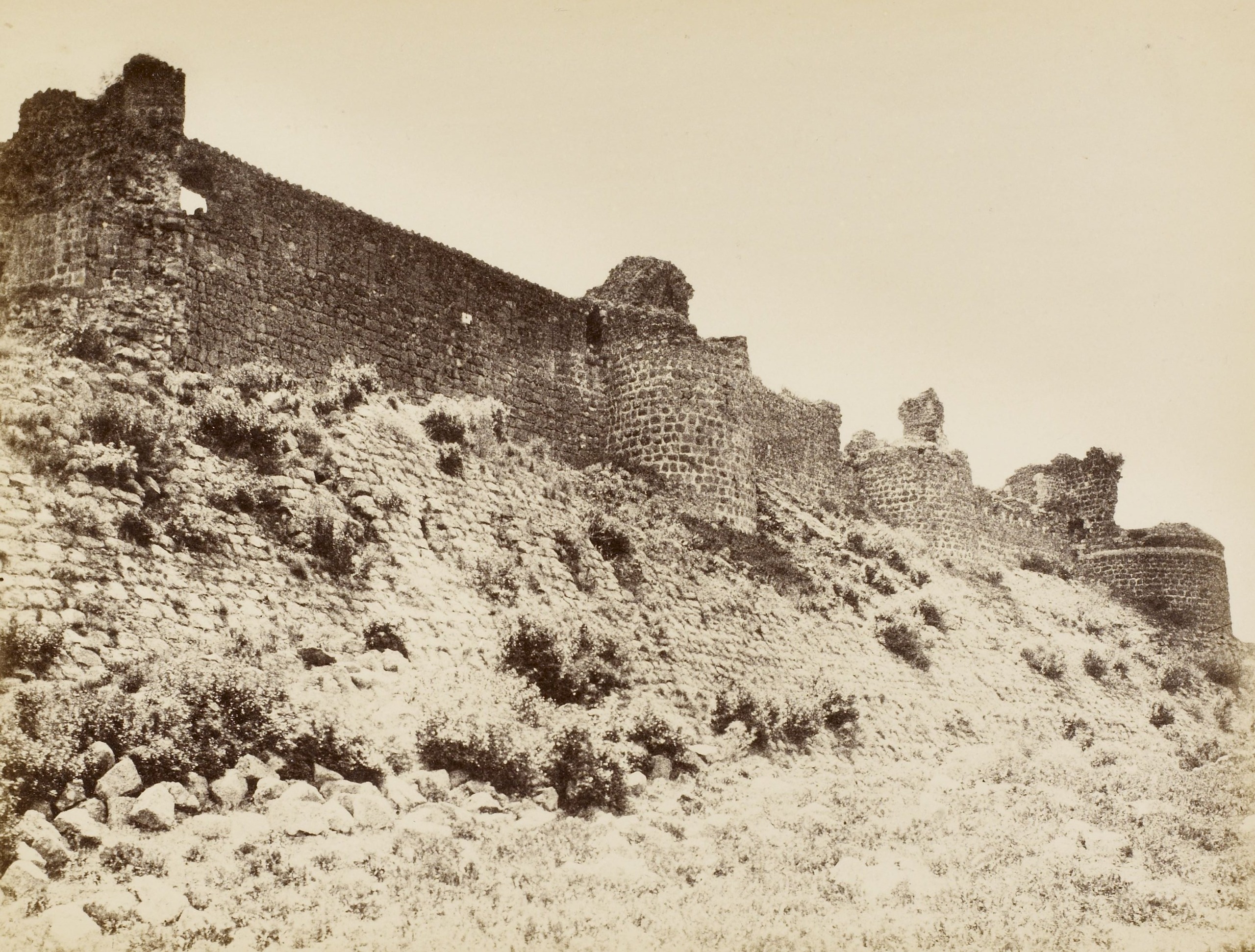 Toprakkale Kalesi Güney'den Görünümü / Osmaniye / 1874