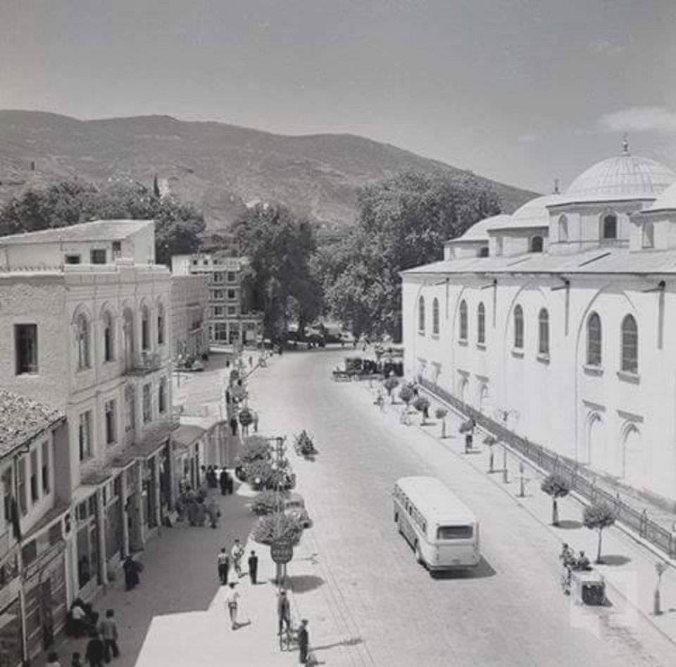 Bursa Ulu Mosque / 1950's