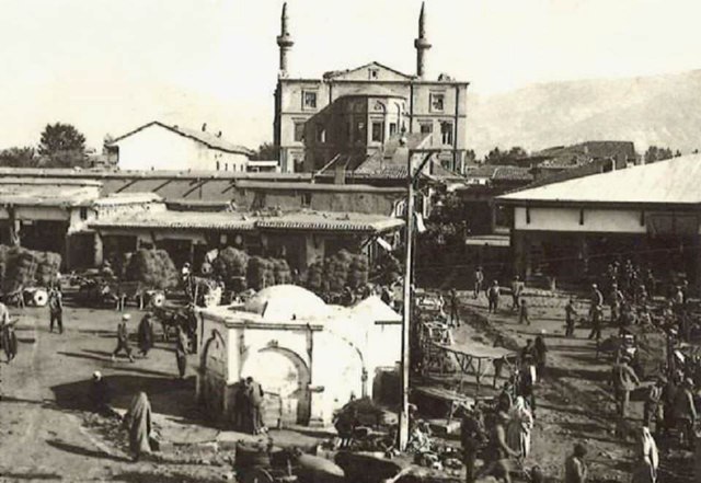 Erzincan Hacı İzzettin Paşa Camii ve Şadırvanı / 1930