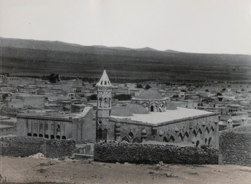 Urfa’s Armenian Protestant church. Architect: Rev. Hagop Abuhhaiyatian (Source: Christine Gardon collection)