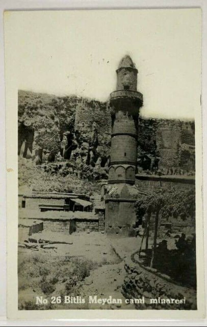 Bitlis Meydan Camii Minaresi