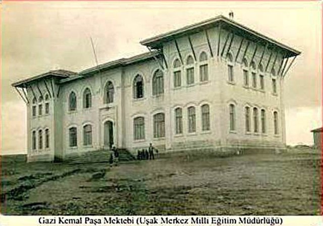 Merkez Milli Eğitim Müdürlüğü, Uşak / 1929