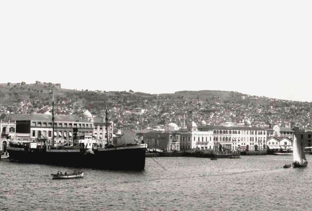 İzmir Limanı