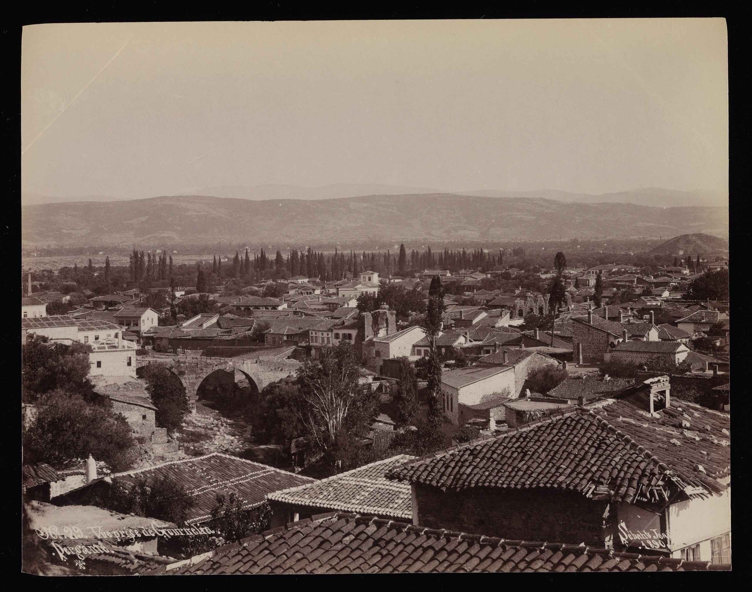 Bergama / 1890 / Sébah & Joaillier