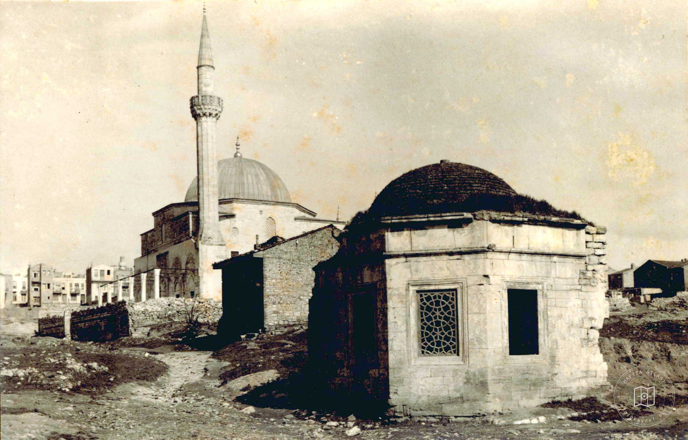 Neccar Mehmet Efendi Türbesi
