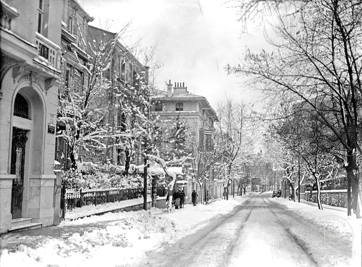 A Snowy Day on Teşvikiye Street