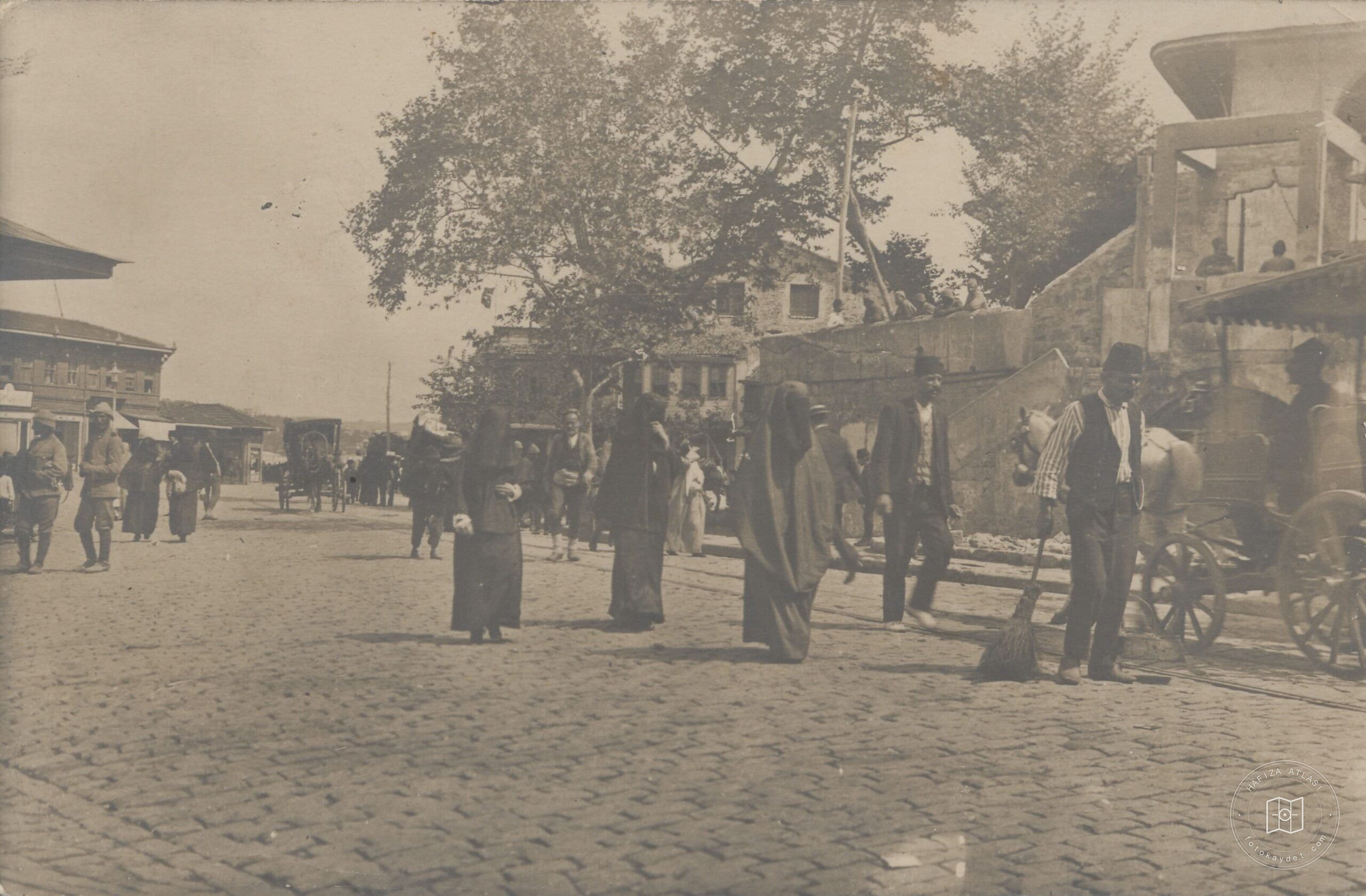 İşgal Dönemi Istanbul’unda Üsküdar Square