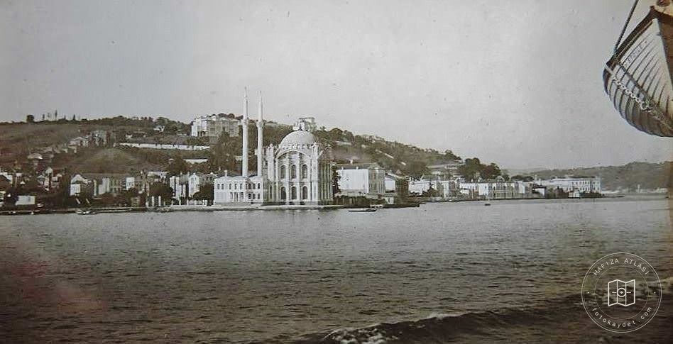 Gemiden Ortaköy’e Bakış